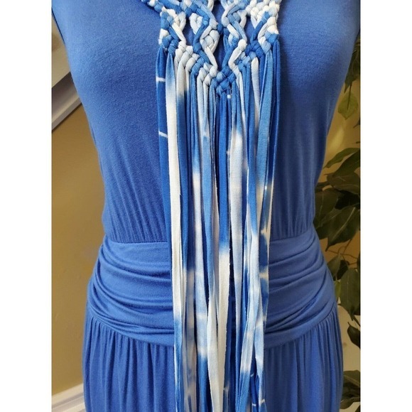 Charmosa Women Blue Casual Dress- Size Medium - Picture 4 of 12